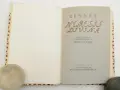 Öppnad bok med titeln "Linnés Nemesis Divina", utgiven och kommenterad av Knut Barr. Stockholm, Wahlström & Widstrand.