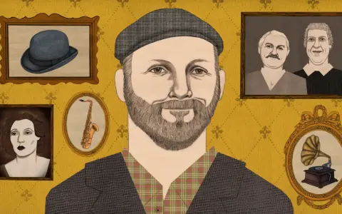 En man med skägg och keps, omgiven av porträtt och föremål som en saxofon och grammofon. Kanske en hyllning till Lars Wivallius liv och minnen.