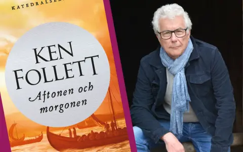 Ken Follett, författaren till "Aftonen och morgonen", sitter på en träbänk.